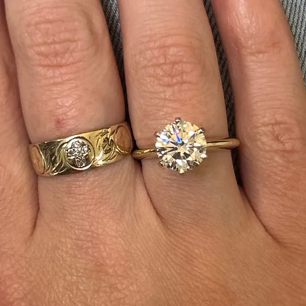 14K Yellow/White Round 6-Prong Solitaire Ring set with 2.54CT Lab Grown Round Diamond F Color, VS1 Clarity IGI Certified #630442621 102-00001192-00065