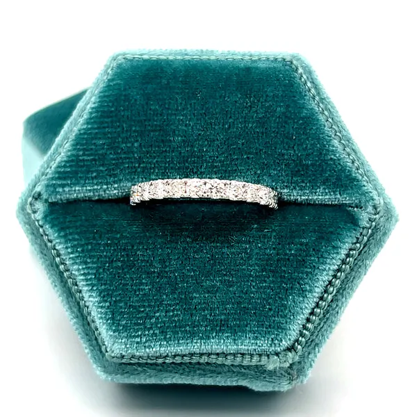 White Gold Lab Grown Diamond Wedding Ring 192-00114