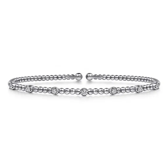 14K White Gold Bujukan Diamond Stations Bangle