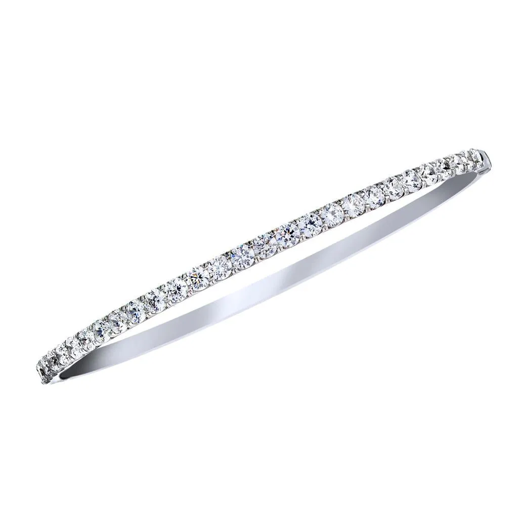 CW Signature 18K White Gold Diamond Bangle B0054
